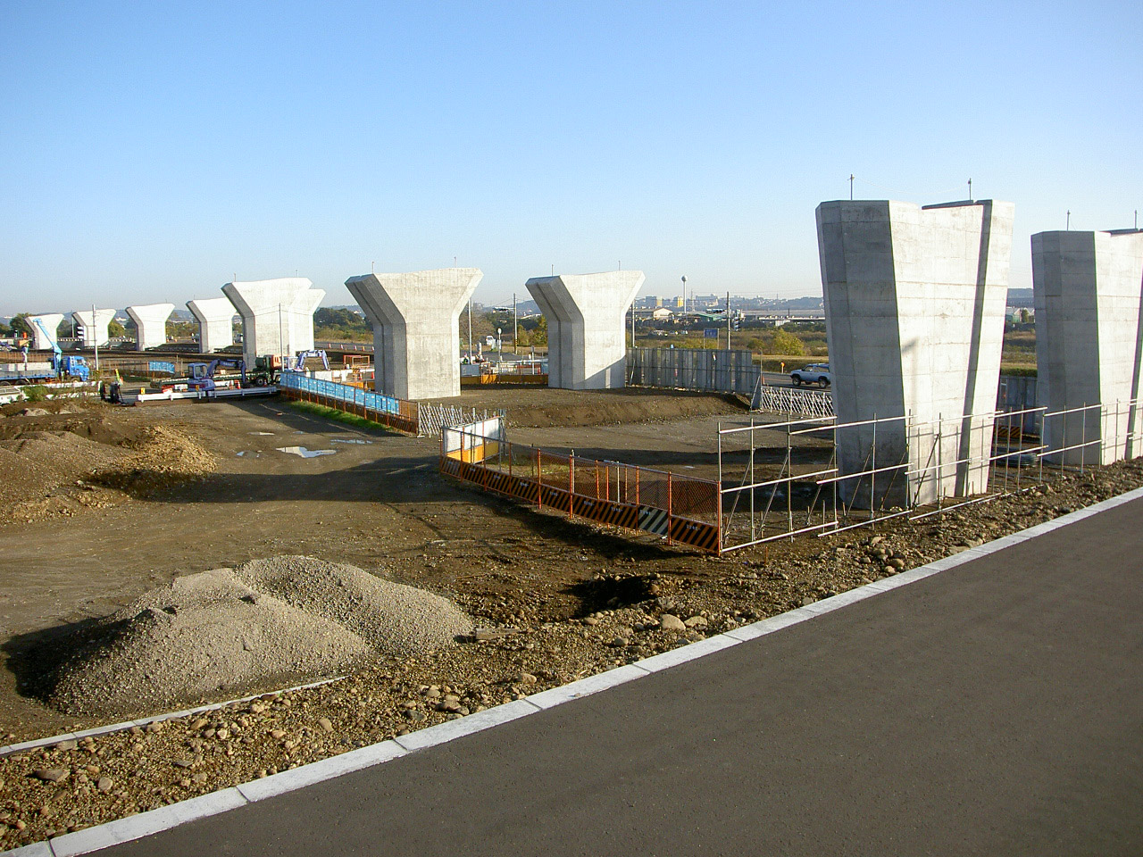 金田橋（首都圏中央連絡自動車道）